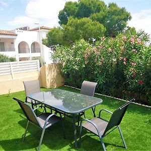 Duplex Patricia Park LEK